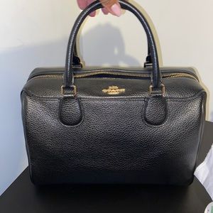 Black hand bag